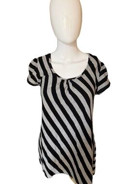 Cato Black & Gray Diagonal Striped Scoop Neck Top